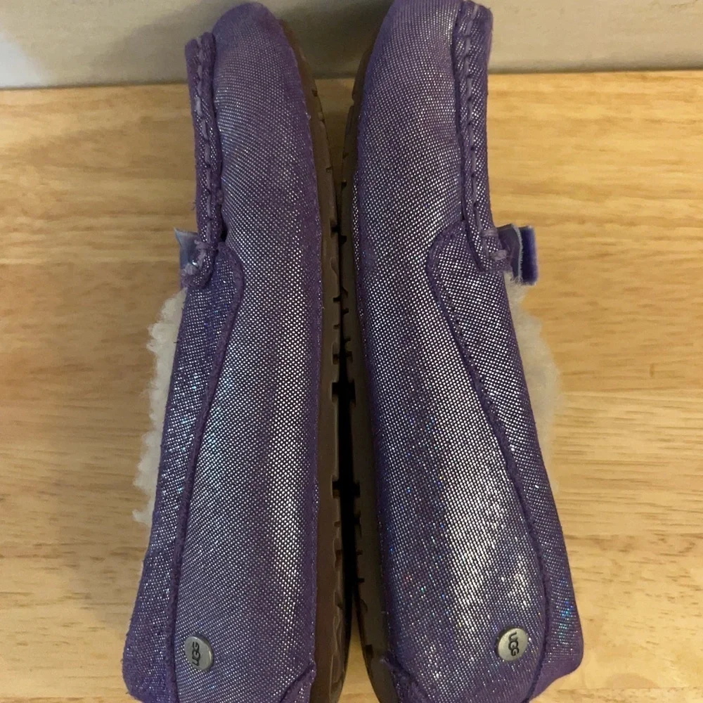 Ugg Australia Annmarie purple glitter bow sheepskin slippers/ moccasins